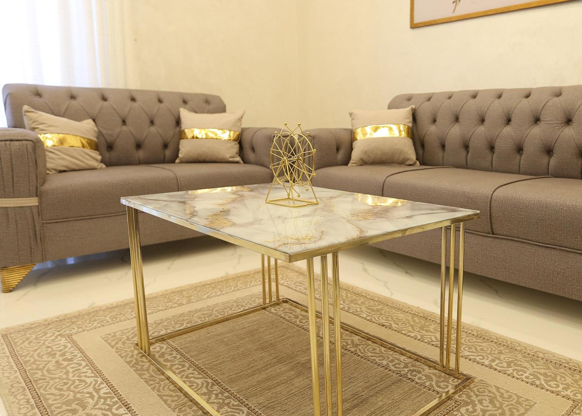Luxury דירה